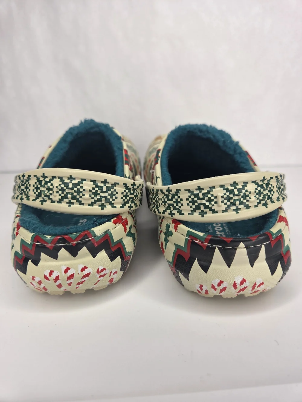 CROCS Kids Holiday Pattern Fuzzy-Lined Clogs in Cream, Green, Red and Tan